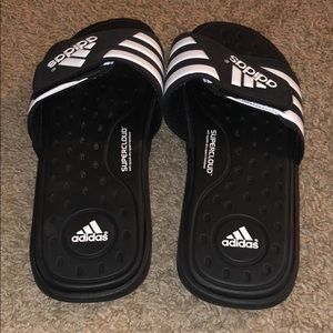 Never worn slides